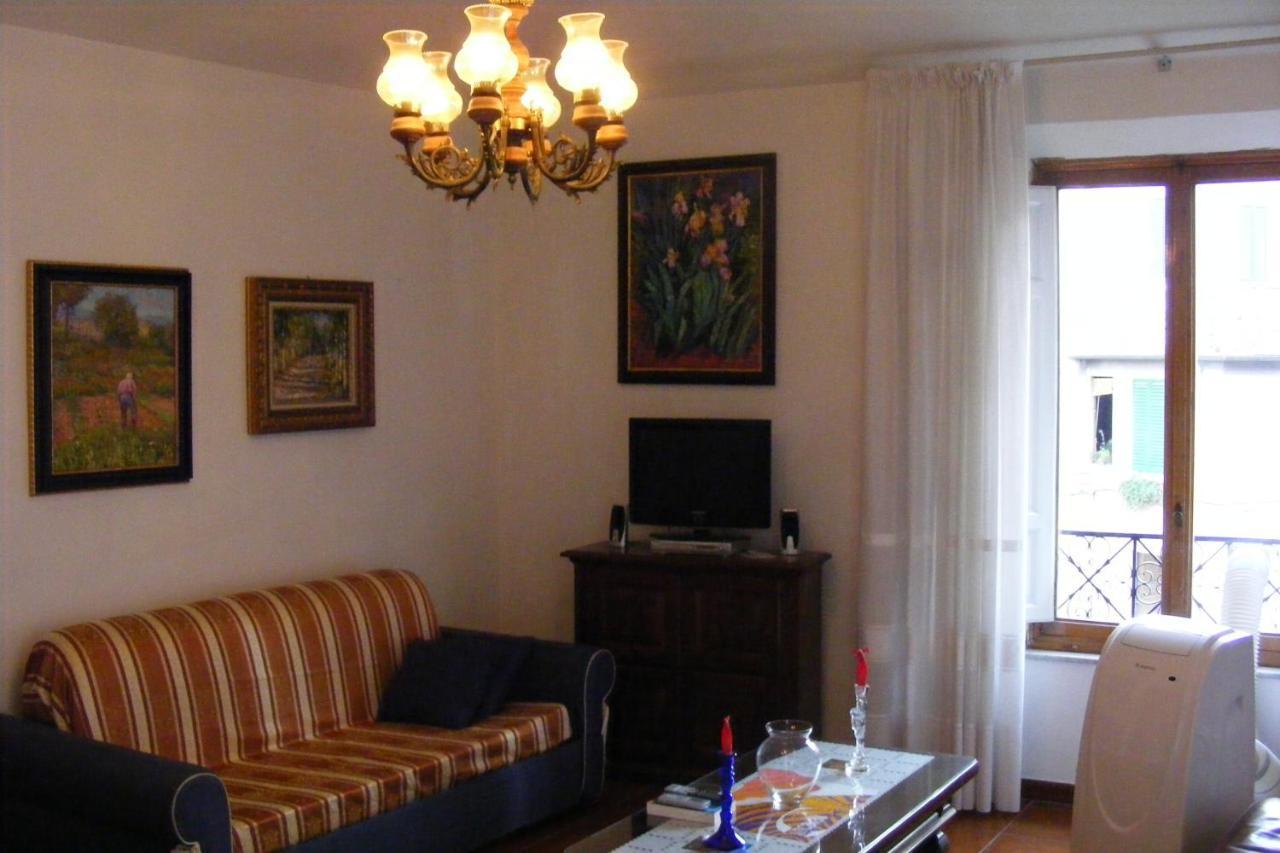B&B Simonetta Siena Bagian luar foto