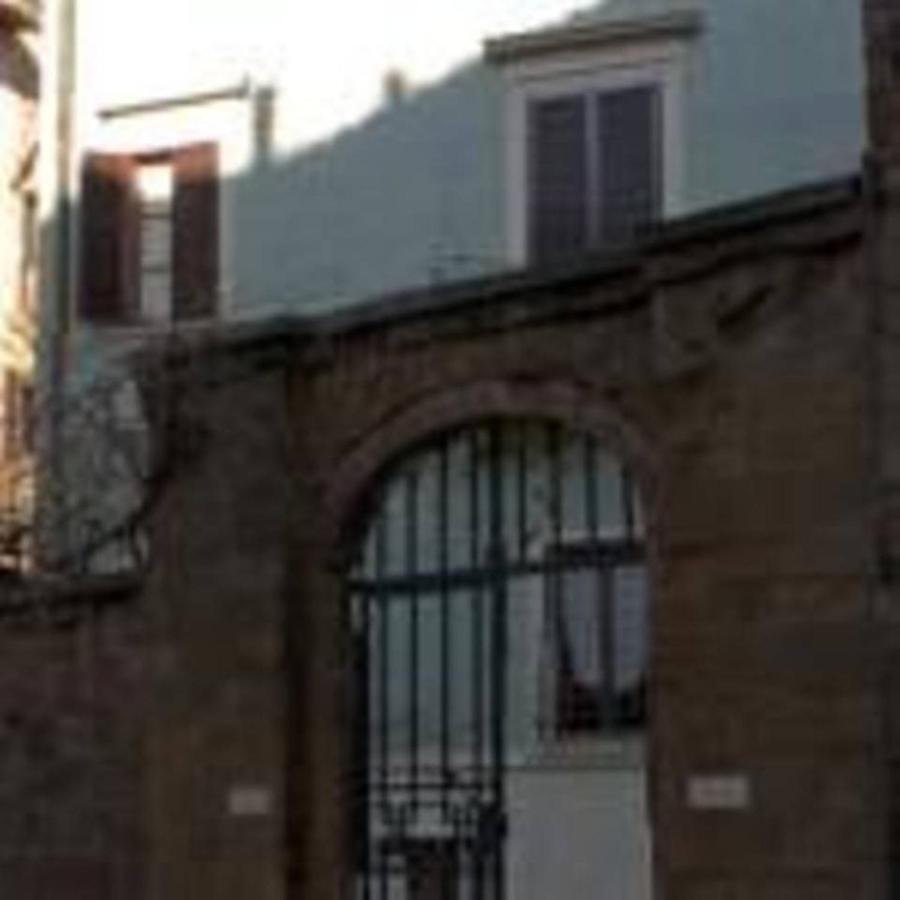 B&B Simonetta Siena Bagian luar foto