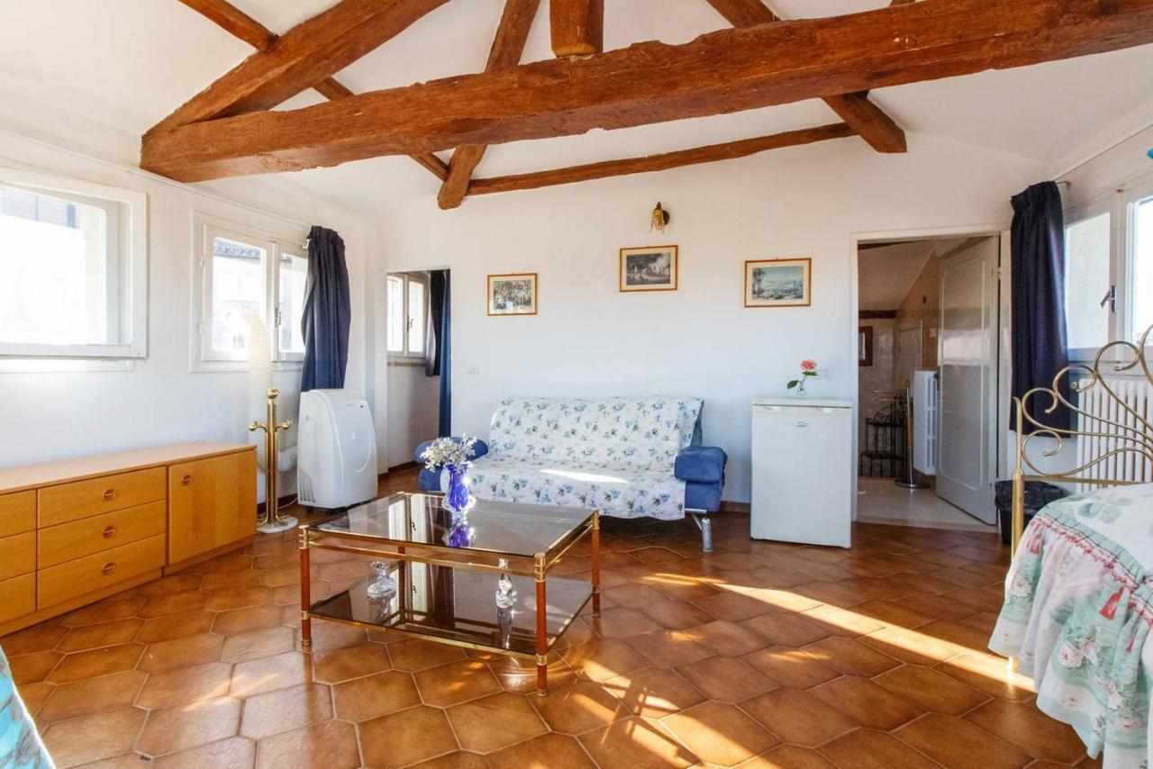 B&B Simonetta Siena Bagian luar foto