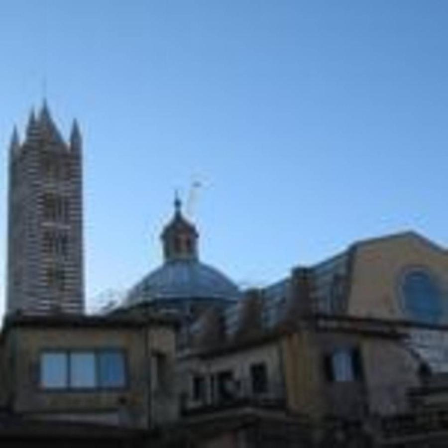 B&B Simonetta Siena Bagian luar foto